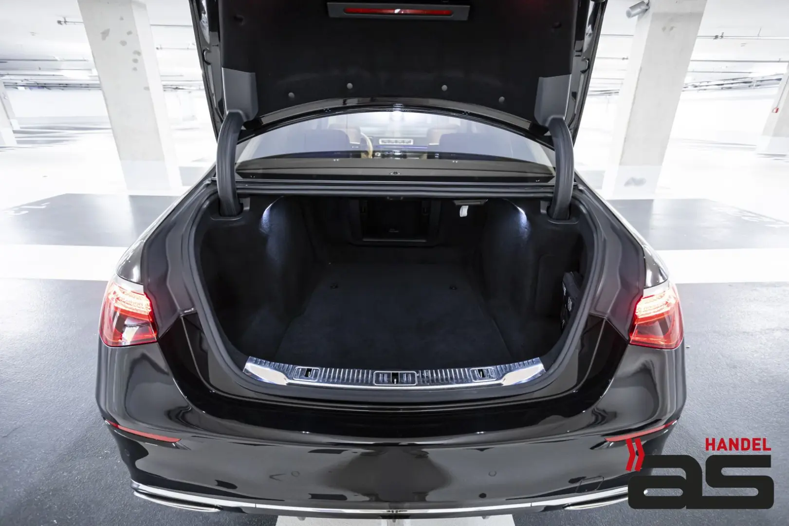 S 580 4M L DriveP First Chauff Execut Pano 3xTV