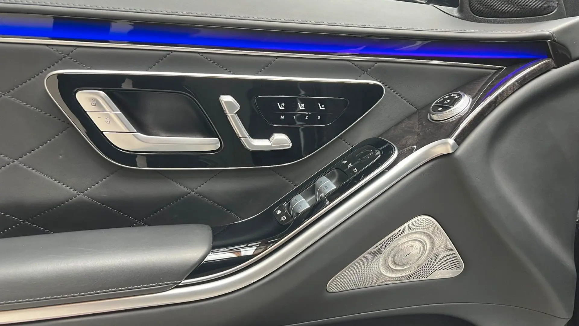 S 400 d 4Matic L First-Class Fond Pano 100% Voll