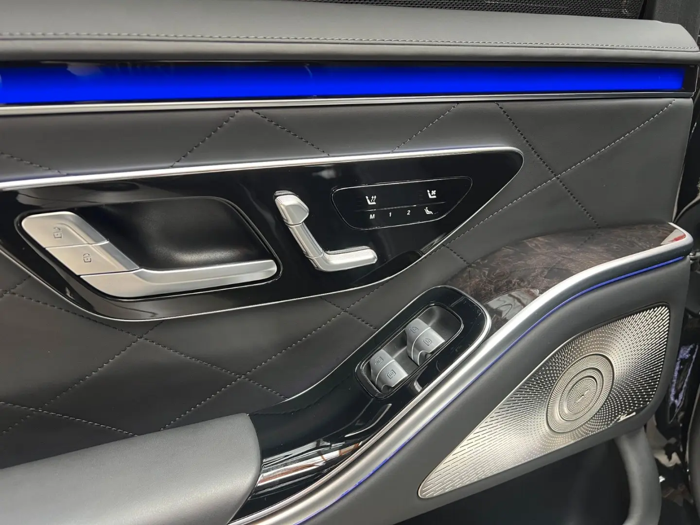 S 400 d 4Matic L First-Class Fond Pano 100% Voll