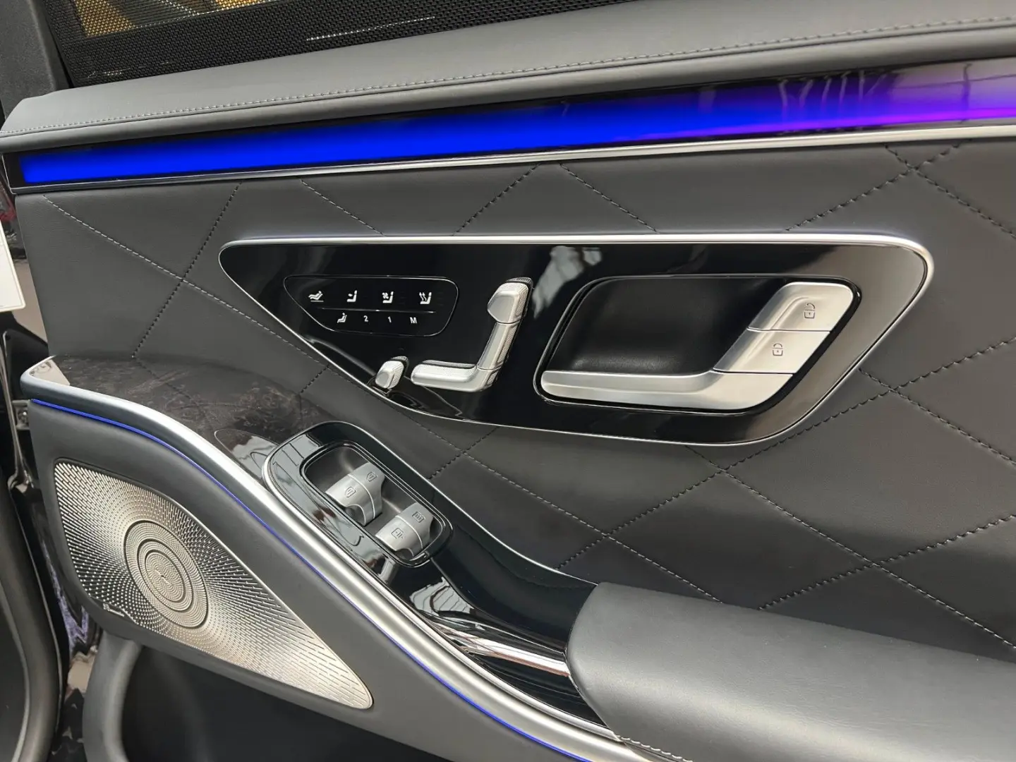 S 400 d 4Matic L First-Class Fond Pano 100% Voll