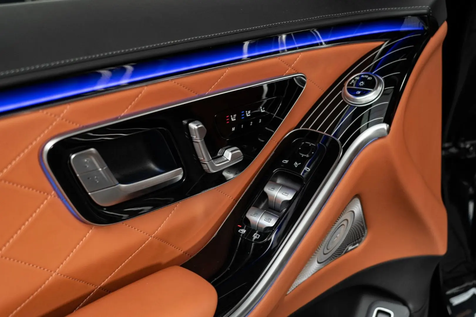 S 350d 4M LANG #MANUFAKTUR #FIRST-CLASS #TISCHE