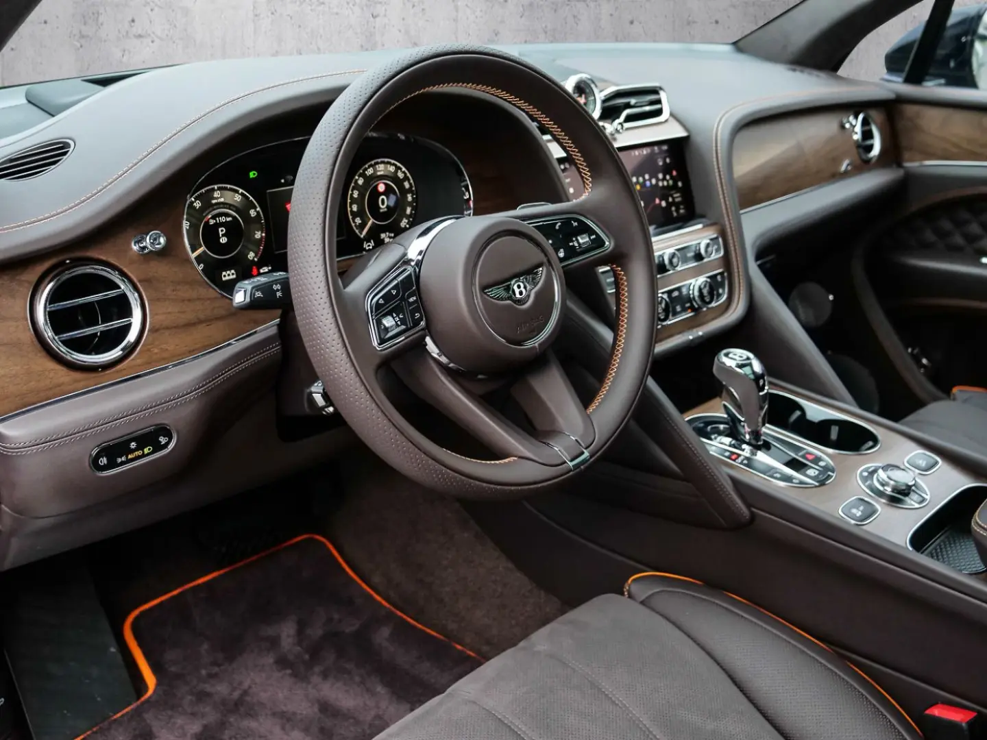 Bentayga S V8 Styling Spec  Naim  Touring Spec