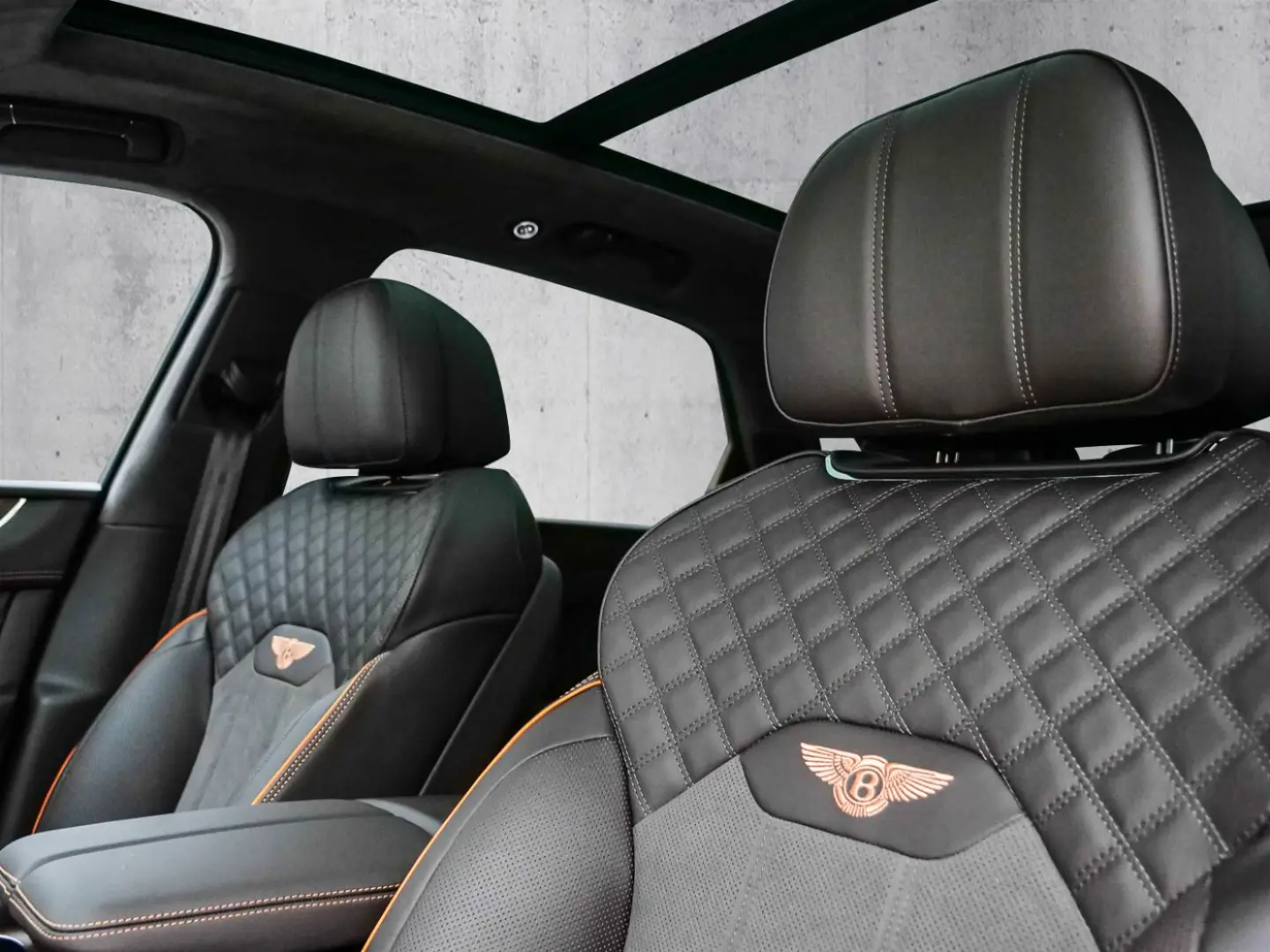 Bentayga S V8 Styling Spec  Naim  Touring Spec