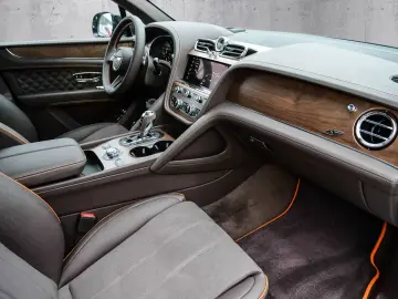 Bentayga S V8 Styling Spec  Naim  Touring Spec