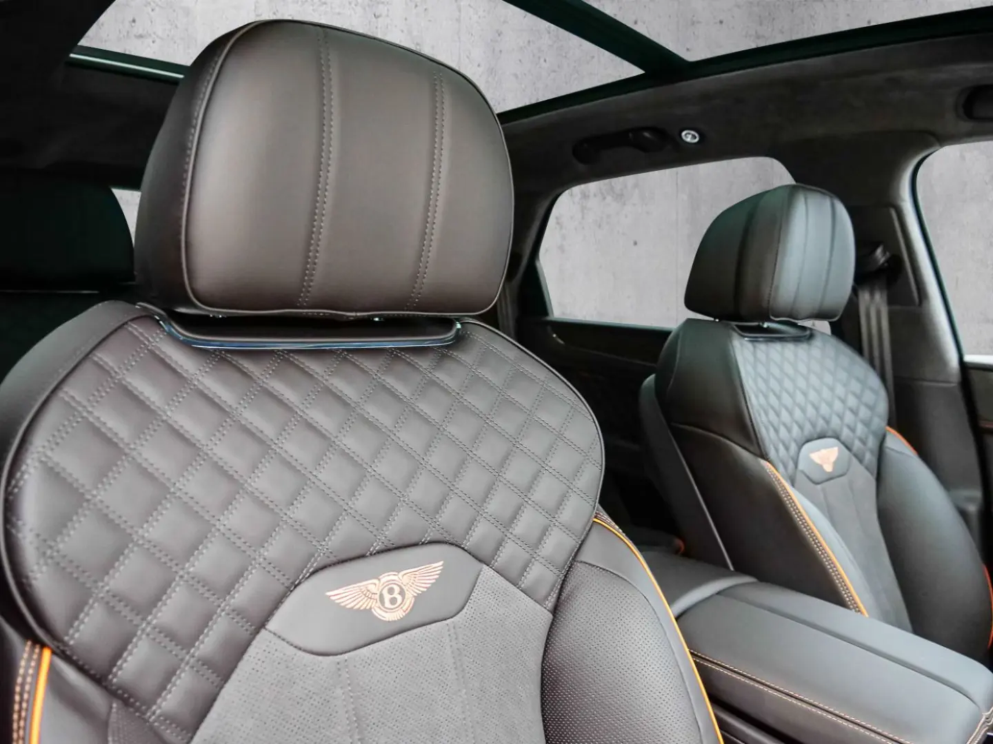 Bentayga S V8 Styling Spec  Naim  Touring Spec