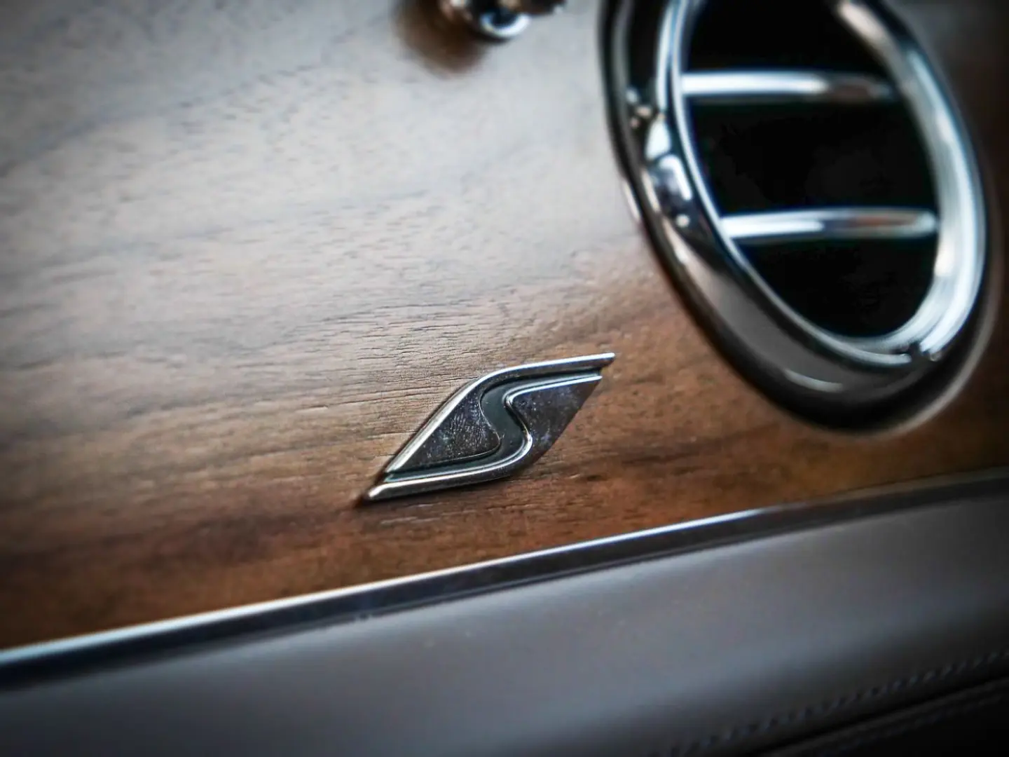 Bentayga S V8 Styling Spec  Naim  Touring Spec