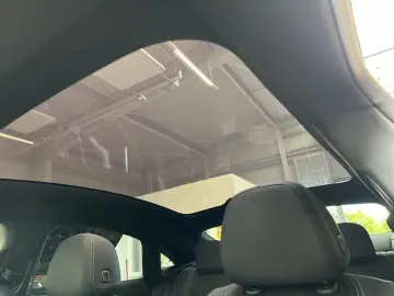 Noul Model Mercedes-Benz CLA 250   mit EQ