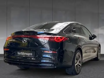 Noul Model Mercedes-Benz CLA 250   mit EQ