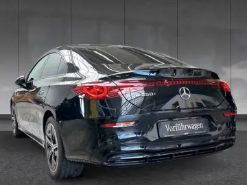 Noul Model Mercedes-Benz CLA 250   mit EQ