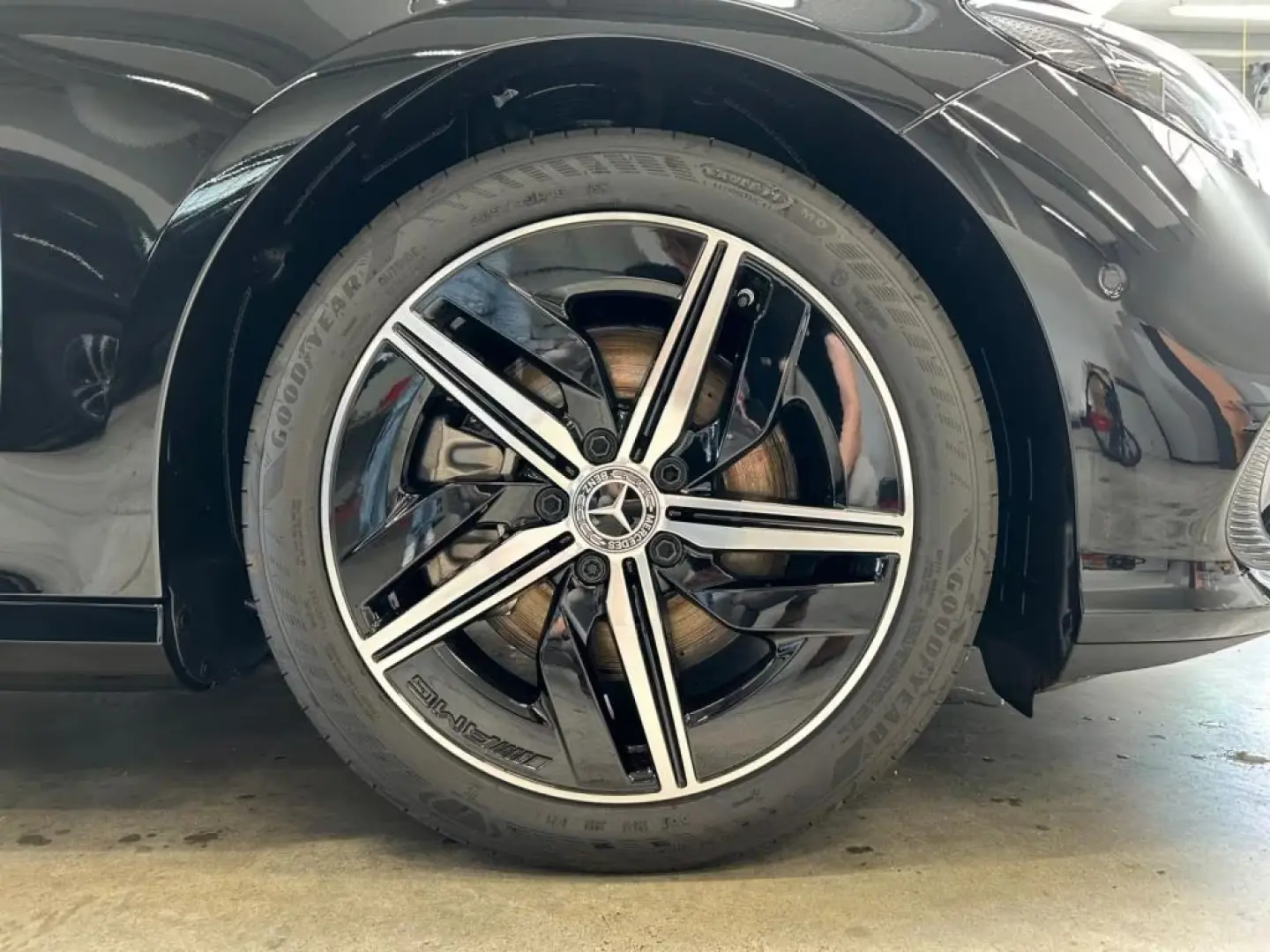 Noul Model Mercedes-Benz CLA 250   mit EQ