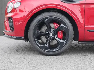 Bentayga Hybrid S  NAIM Carbon Styling