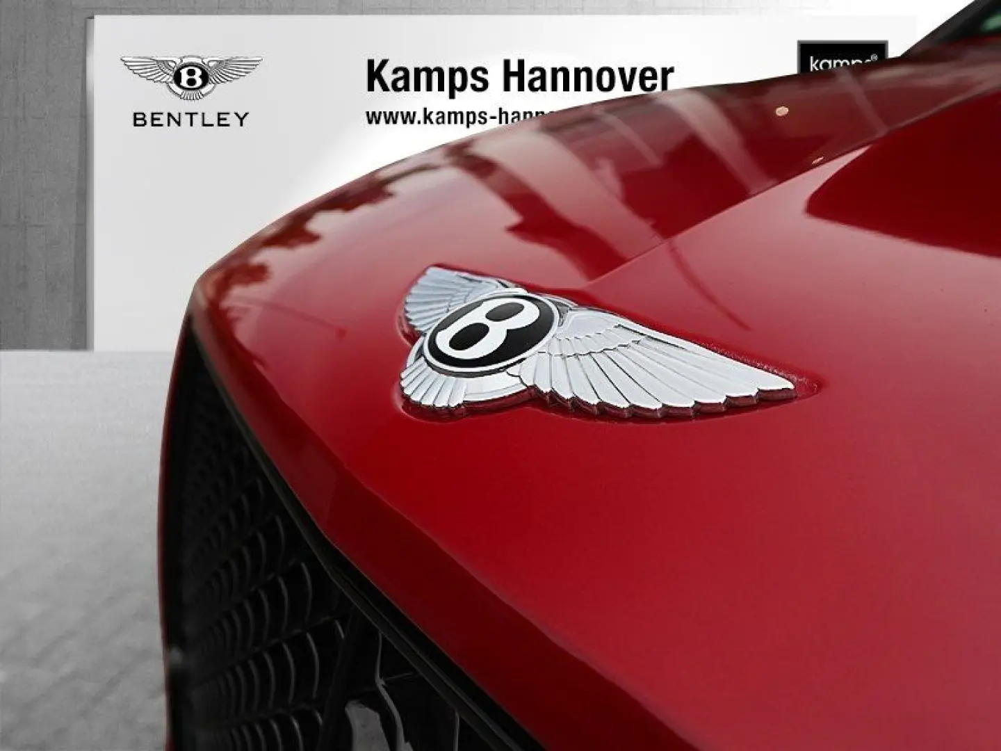 Bentayga Hybrid S  NAIM Carbon Styling