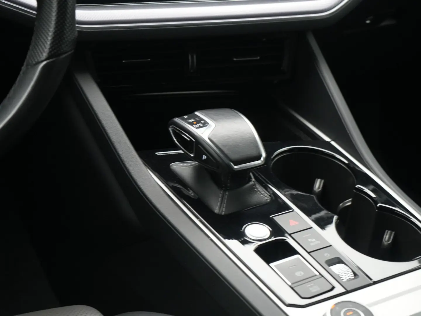 Volkswagen Touareg R-Line MATRIX LEDER  LUFT ACC