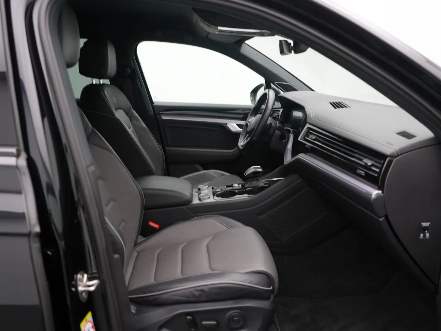 Volkswagen Touareg R-Line MATRIX LEDER  LUFT ACC