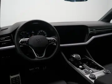 Volkswagen Touareg V6 R-Line MATRIX LEDER LUFT MEMORY