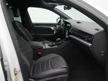Volkswagen Touareg V6 R-Line MATRIX LEDER LUFT MEMORY