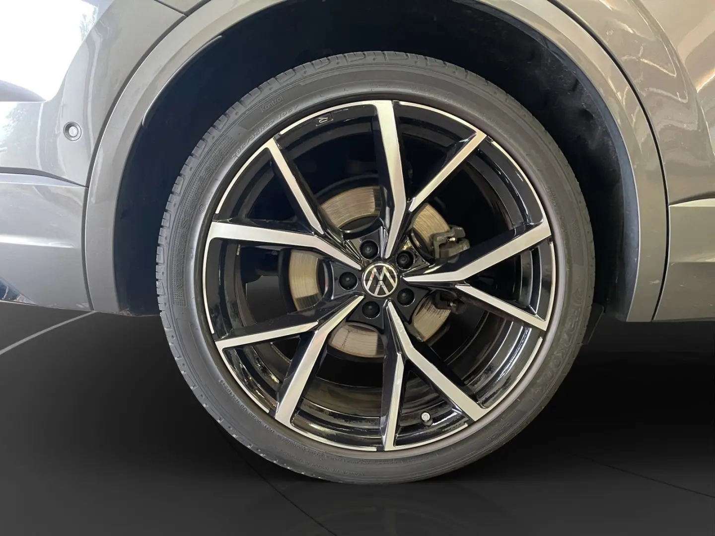 Volkswagen Touareg 3.0 V6 TDI 4M R-Line Panorama Matrix