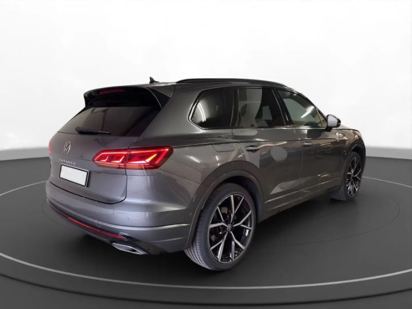 Volkswagen Touareg 3.0 V6 TDI 4M R-Line Panorama Matrix