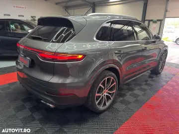 Porsche Cayenne S