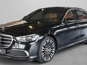 Mercedes-Benz S 580 Limuzina 4MATIC langa DiLight