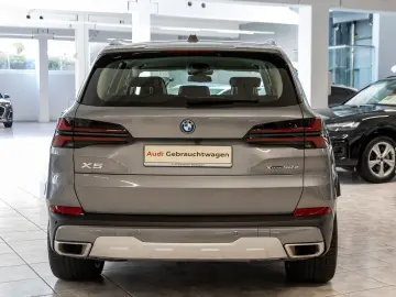 X5 50 e xDrive AHK Innovations-Paket Sensafin 21