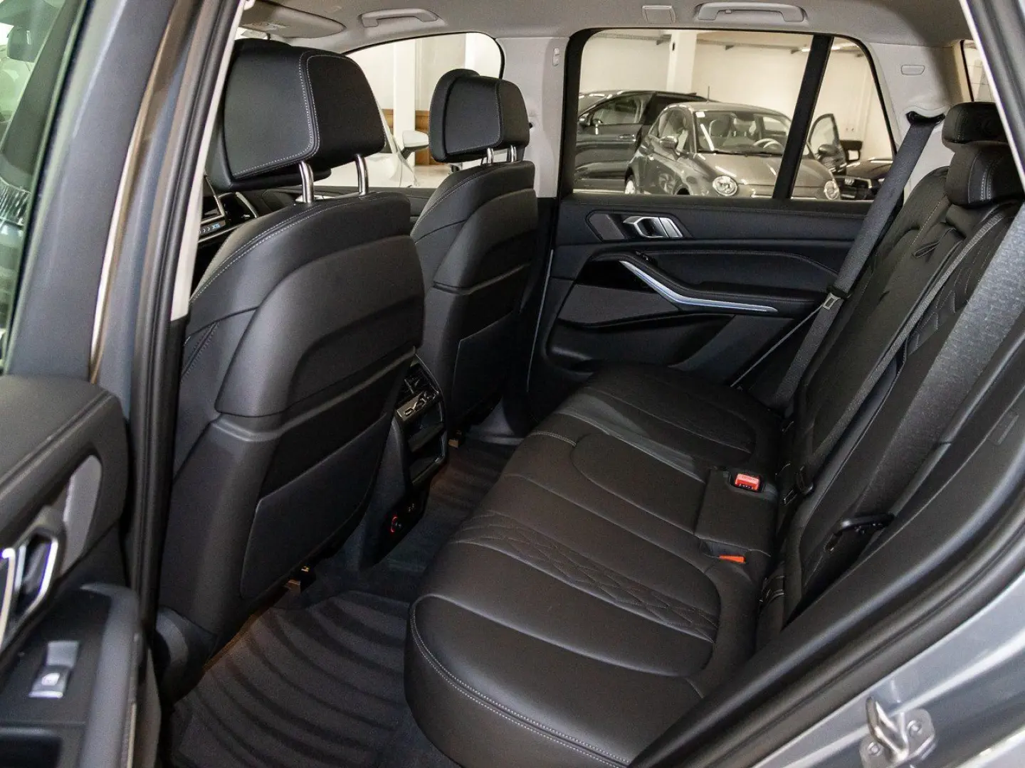 X5 50 e xDrive AHK Innovations-Paket Sensafin 21