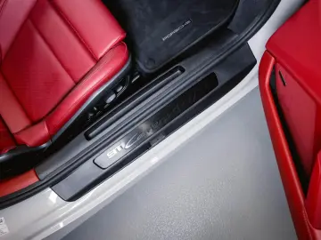 911 Carrera 4 GTS Liftsystem BOSE Sportsitze