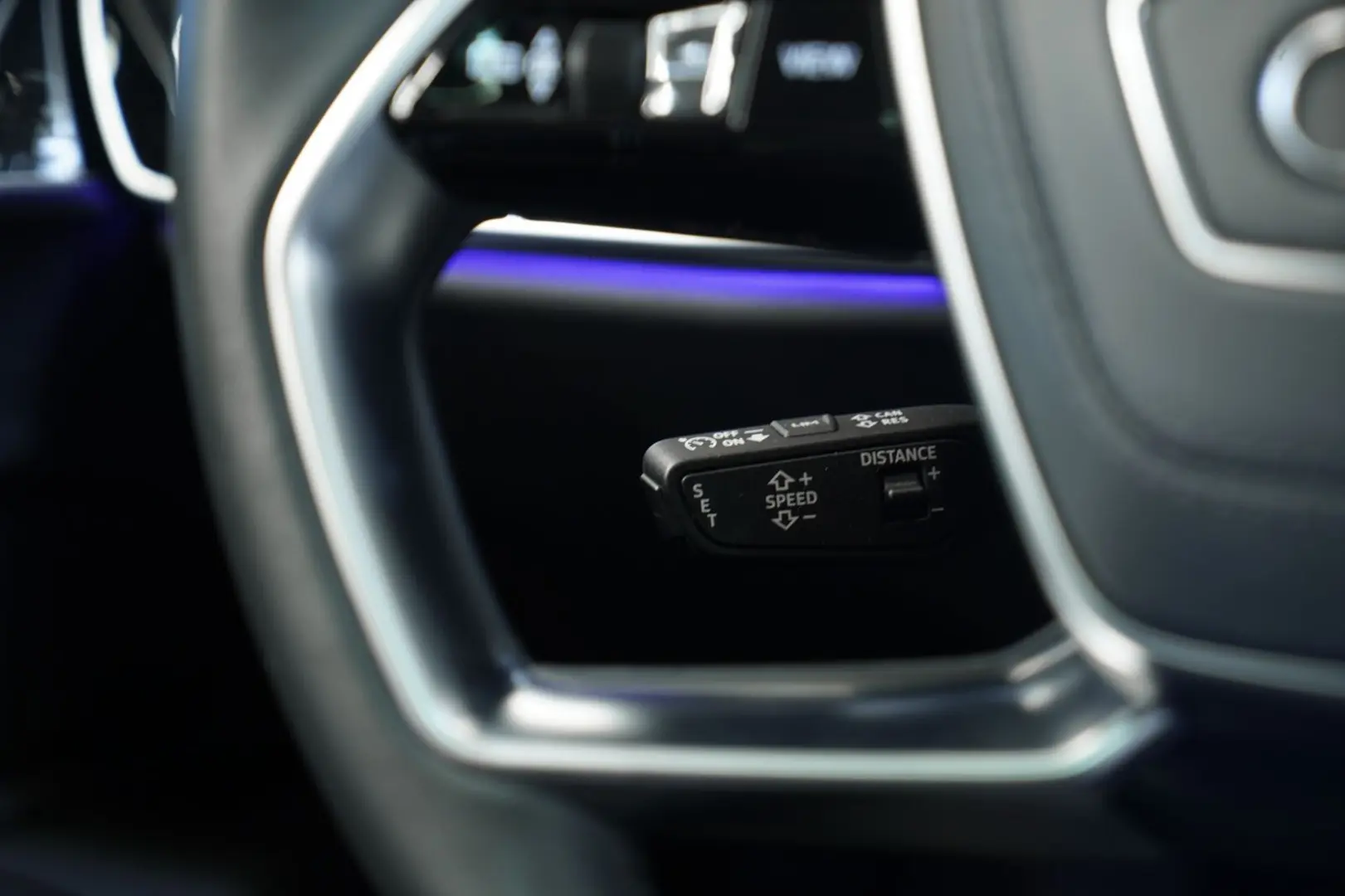 A8 50 TDI q.  2.H  21  ACC Pano LUFT Standhzg.