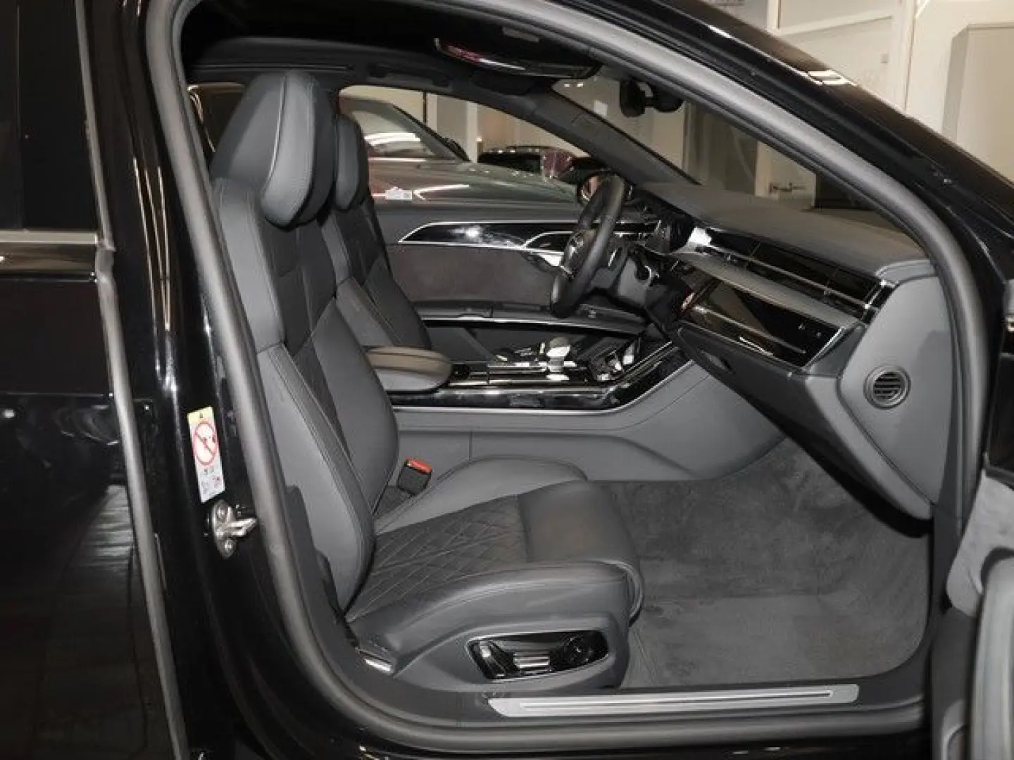 A8 60 TFSIe quattro Pano HuD Digit. Matrix LED B