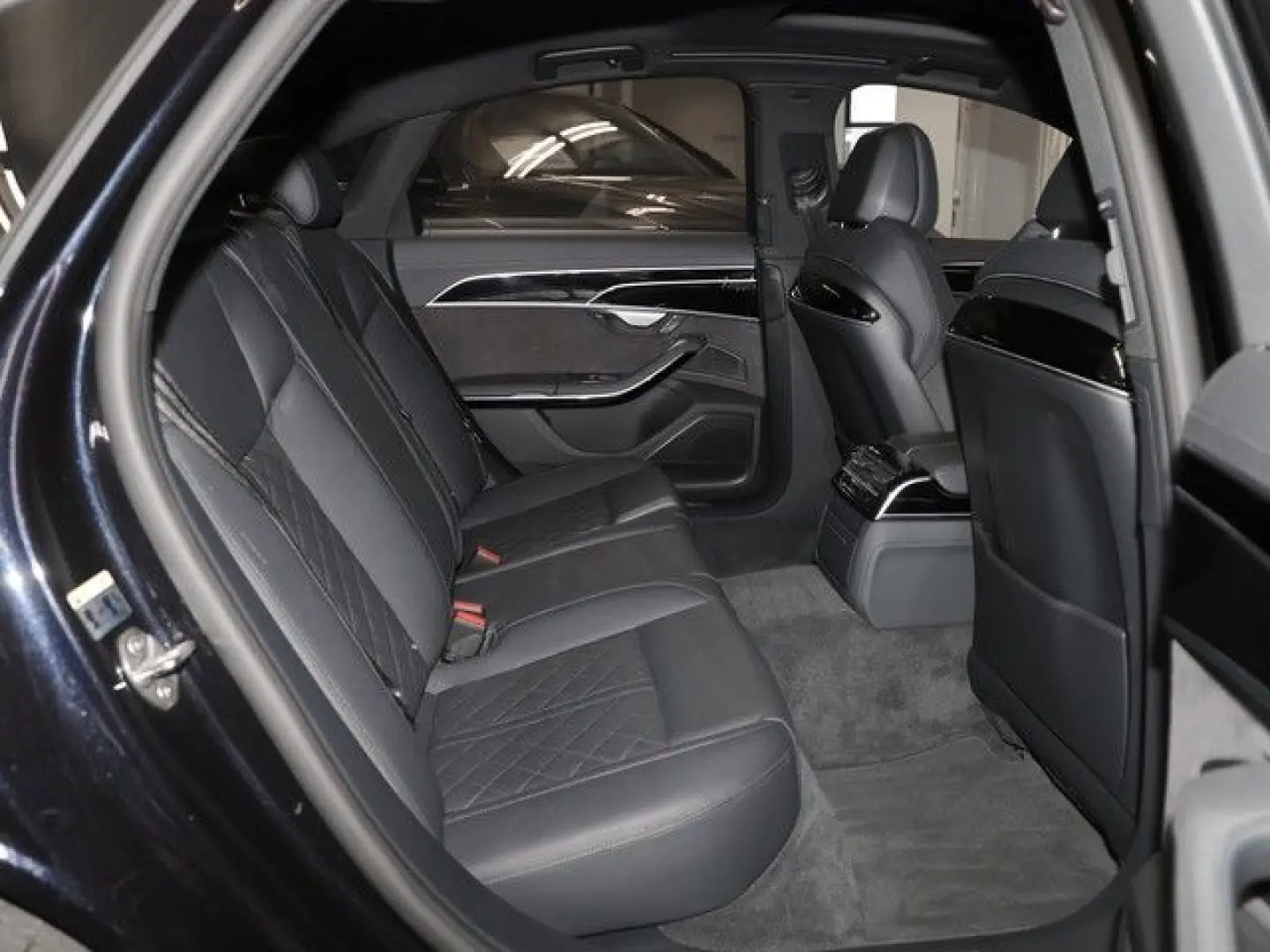 A8 60 TFSIe quattro Pano HuD Digit. Matrix LED B