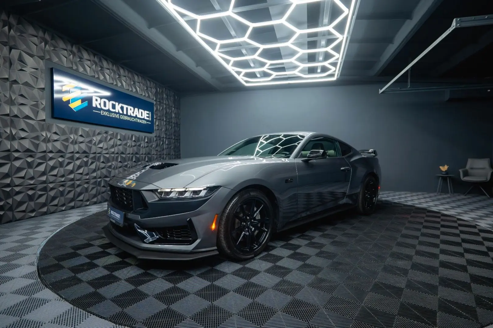 Mustang GT Coupe 5.0 Ti-VCT V8 Performance LED