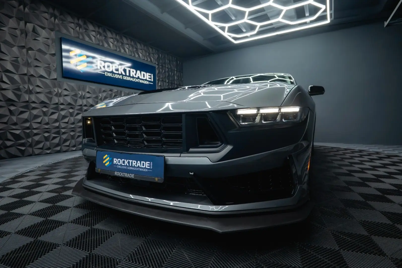 Mustang GT Coupe 5.0 Ti-VCT V8 Performance LED