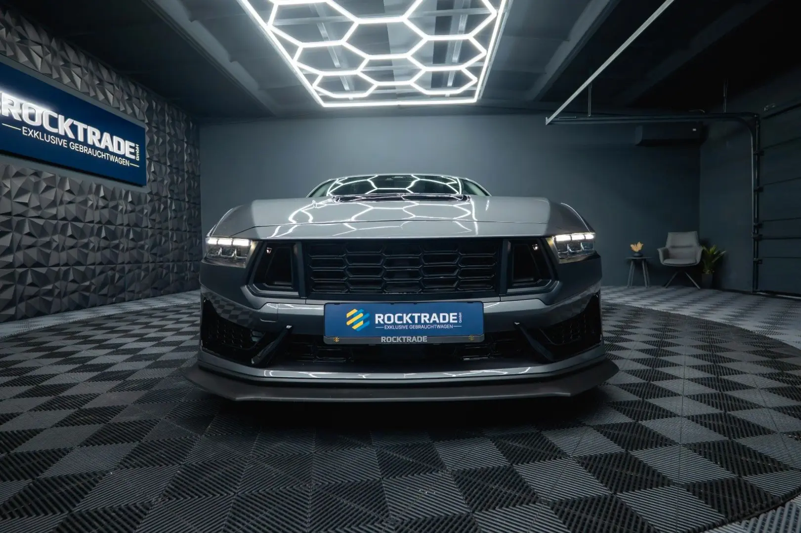 Mustang GT Coupe 5.0 Ti-VCT V8 Performance LED