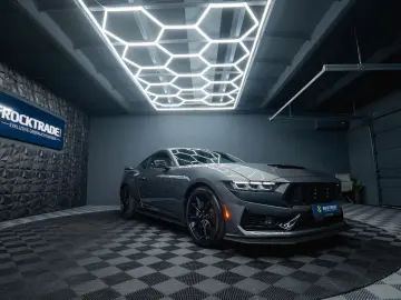 Mustang GT Coupe 5.0 Ti-VCT V8 Performance LED