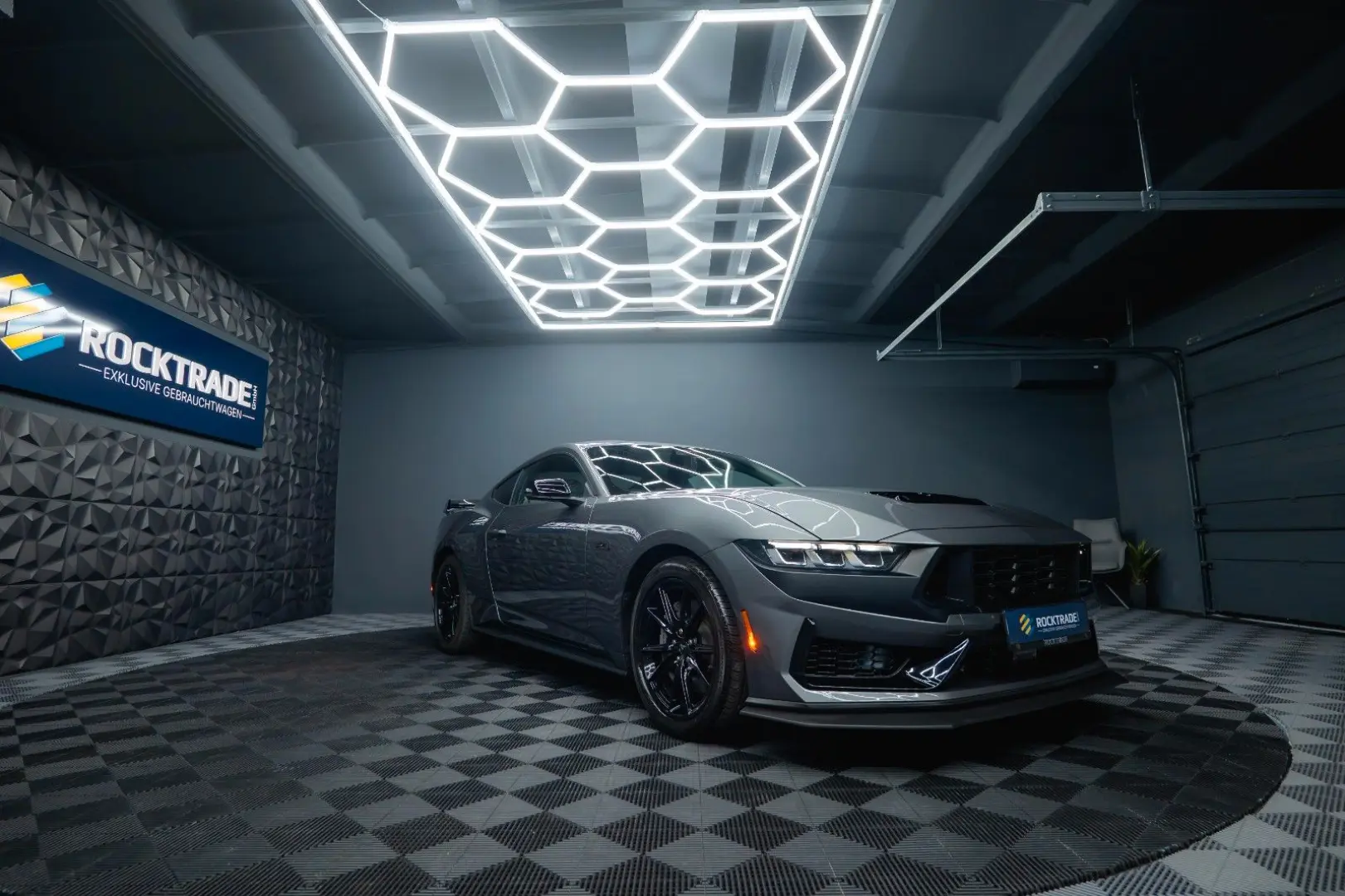 Mustang GT Coupe 5.0 Ti-VCT V8 Performance LED