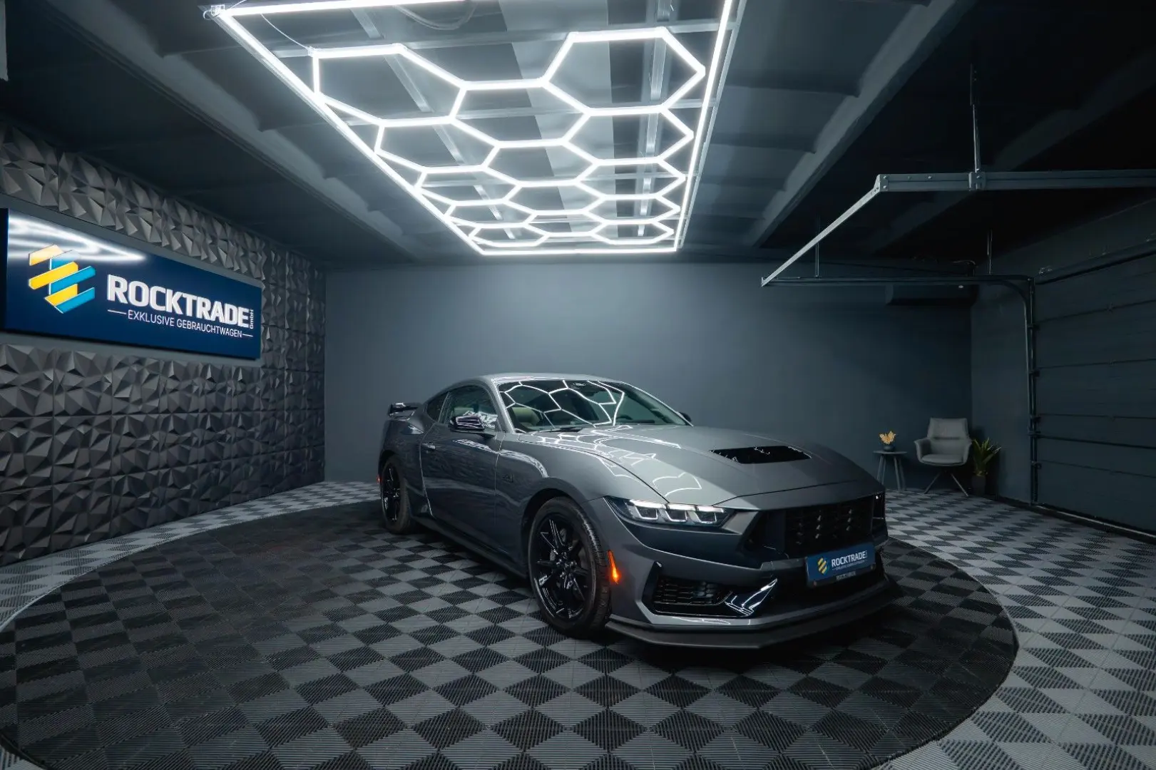 Mustang GT Coupe 5.0 Ti-VCT V8 Performance LED