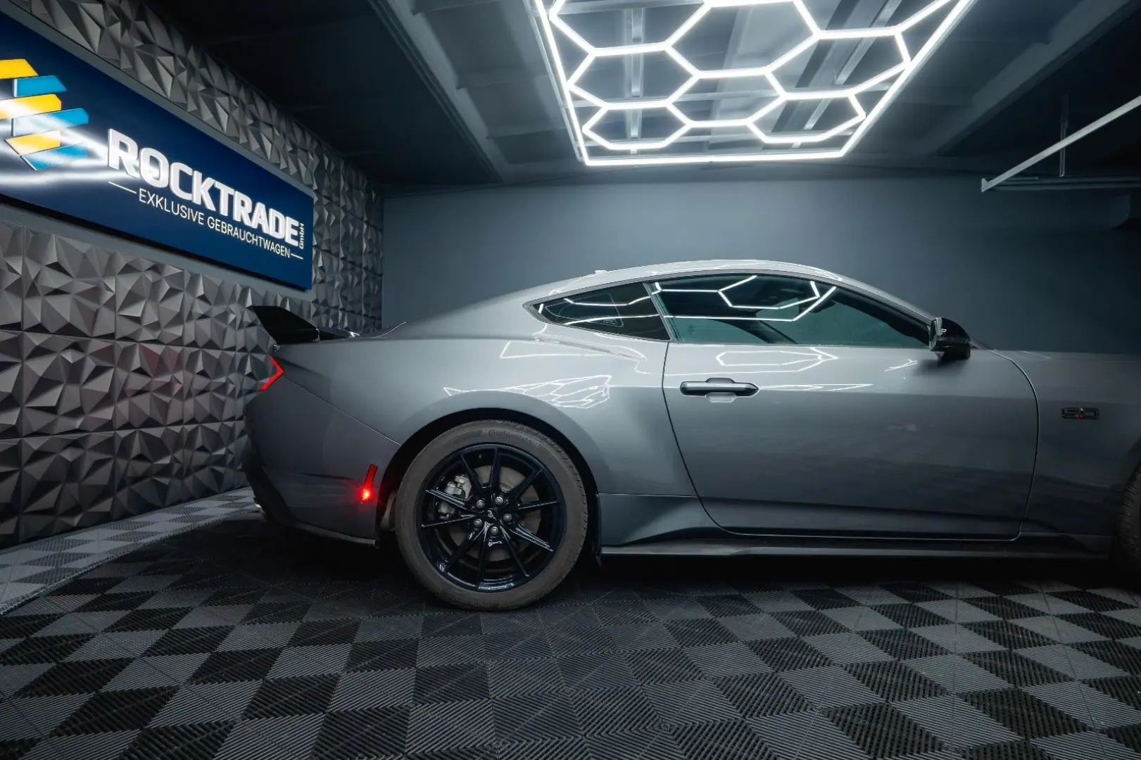 Mustang GT Coupe 5.0 Ti-VCT V8 Performance LED