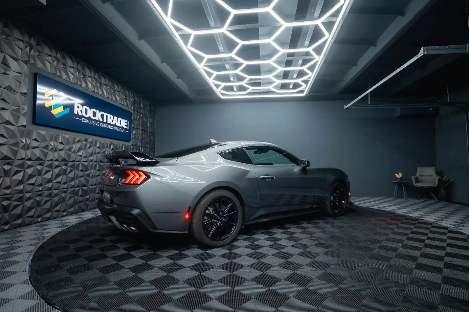 Mustang GT Coupe 5.0 Ti-VCT V8 Performance LED