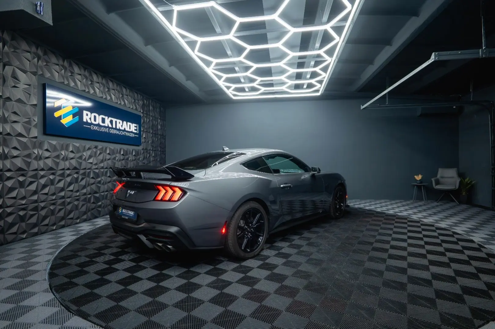 Mustang GT Coupe 5.0 Ti-VCT V8 Performance LED