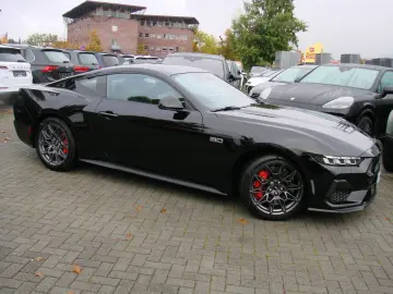 Mustang 5 0Ti-VCT V8 328 GT Fastback  ACC