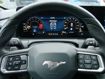 Mustang 5 0Ti-VCT V8 328 GT Fastback  ACC