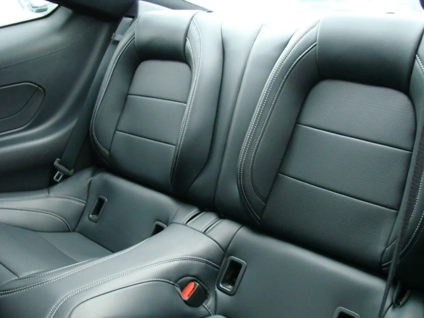 Mustang 5 0Ti-VCT V8 328 GT Fastback  ACC