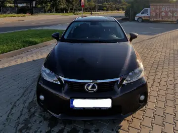 Lexus CT 200h