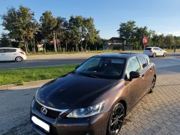 Lexus CT 200h