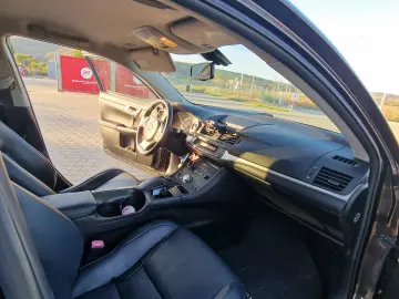 Lexus CT 200h