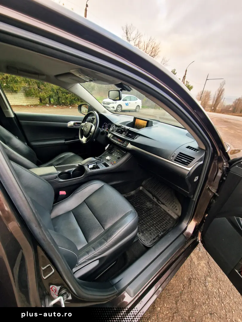 Lexus CT 200h