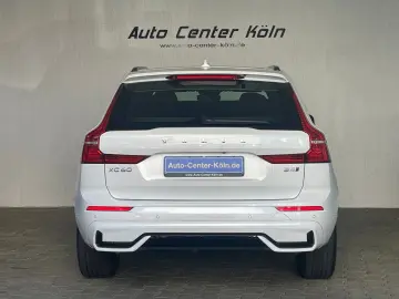 XC60 Plus Dark AWD Navi LED Leder 360 Cristal