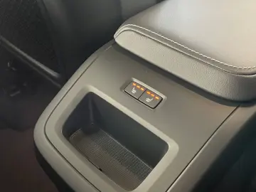 XC60 Plus Dark AWD Navi LED Leder 360 Cristal