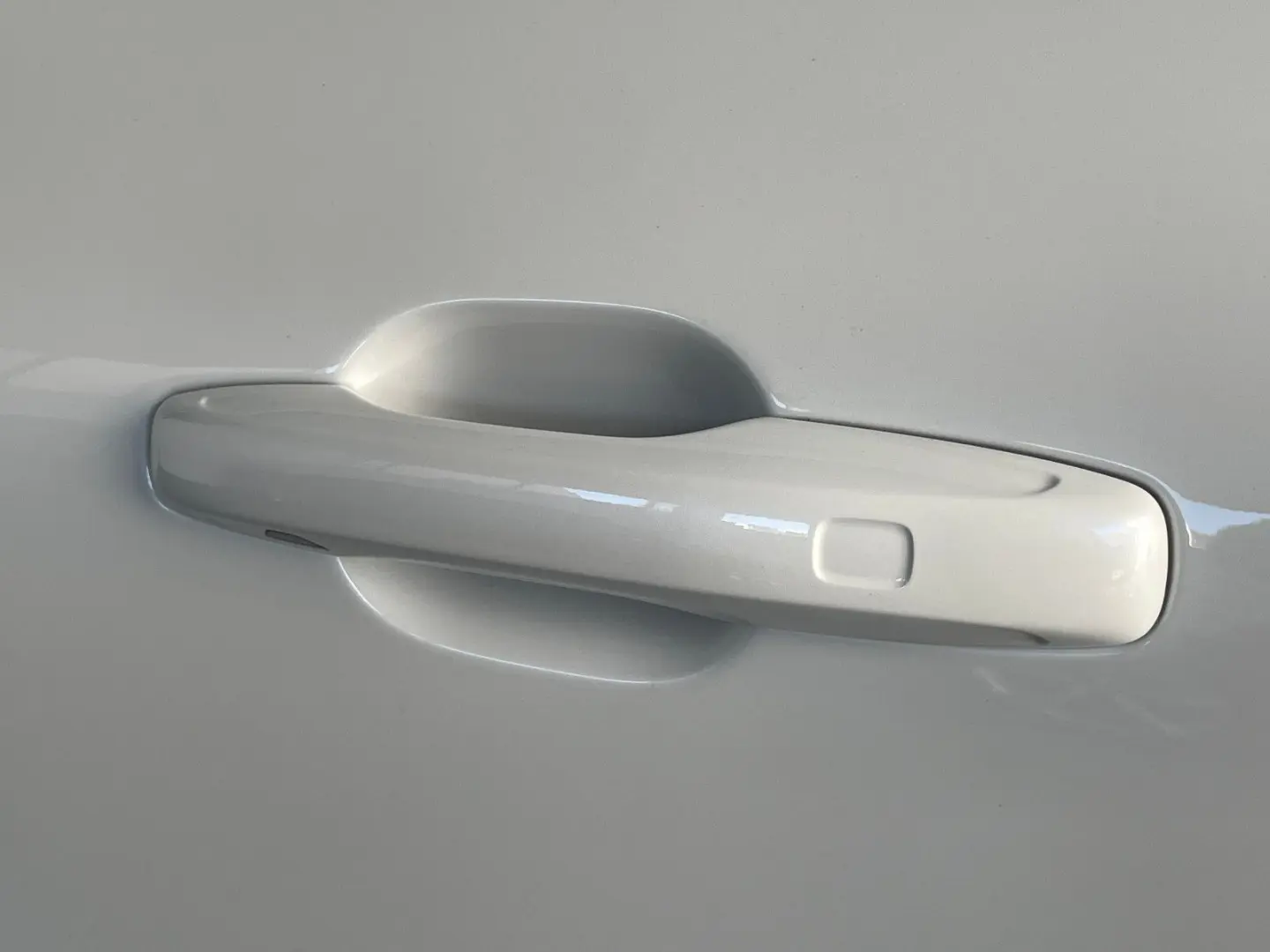 XC60 Plus Dark AWD Navi LED Leder 360 Cristal