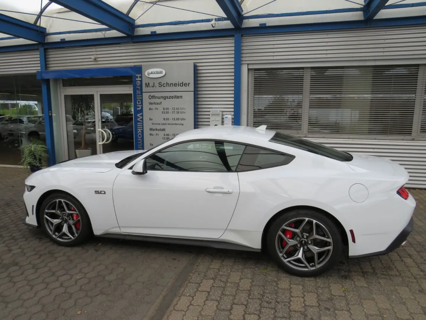 Mustang Fastback 5.0 Ti-VCT V8 328 GT DE Modell